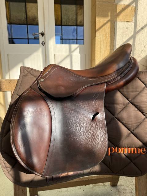 Sella da salto ostacoli Antarès  16.5" - 2009