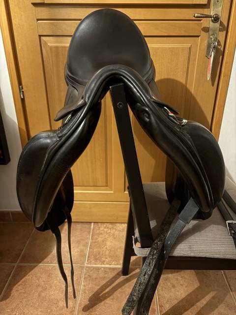 Sella da dressage Equipe  17" - 2013