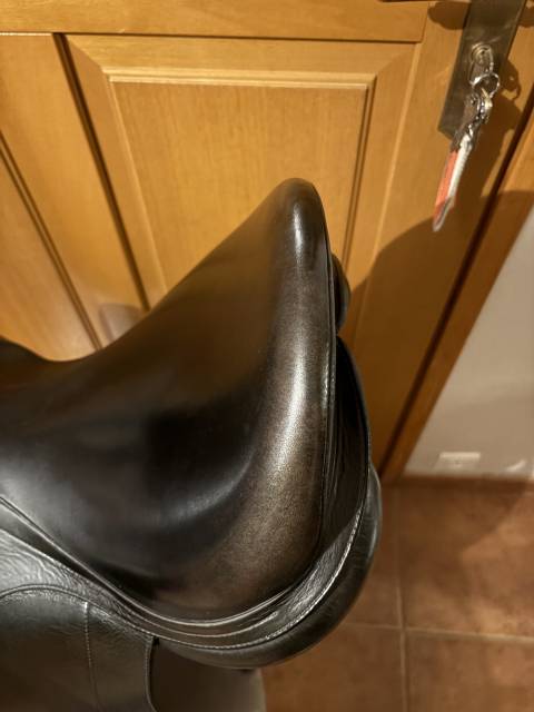 Sella da dressage Equipe  17" - 2013