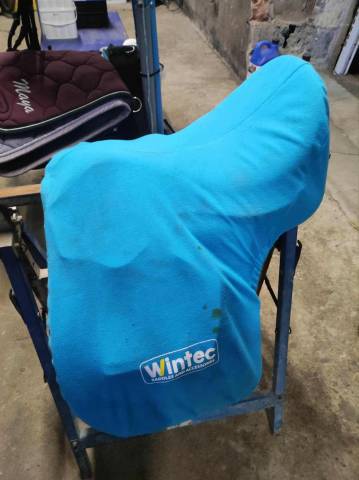 Sella mista Wintec Wintec 500 wide polyvalente (all-purpose) 17.5" - 2022