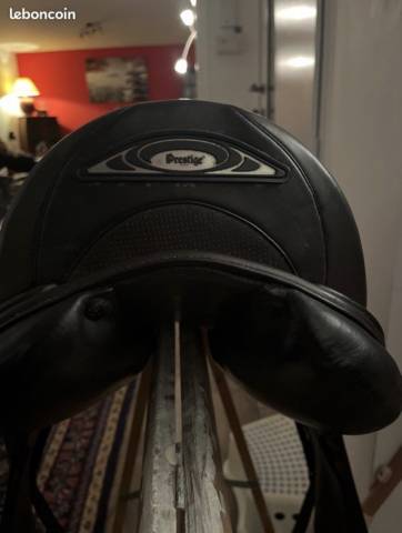Sella da dressage Prestige Italia  17.5" - 2019