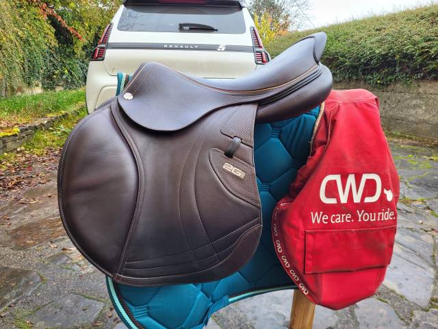 Sella mista CWD 2GS Mademoiselle SE 41 17.5" - 2025