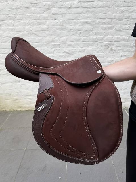 Sella da salto ostacoli CWD  17.5" - 2025