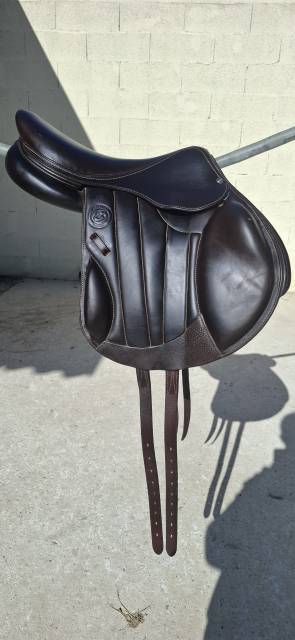 Sella da salto ostacoli Forestier  17" - 2021