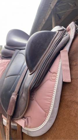 Sella da dressage Arion Dressage doublé veau 18" - 2022