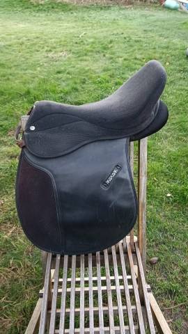 Sella mista Thorowgood  Maxam haflinger  17.5" - 2010