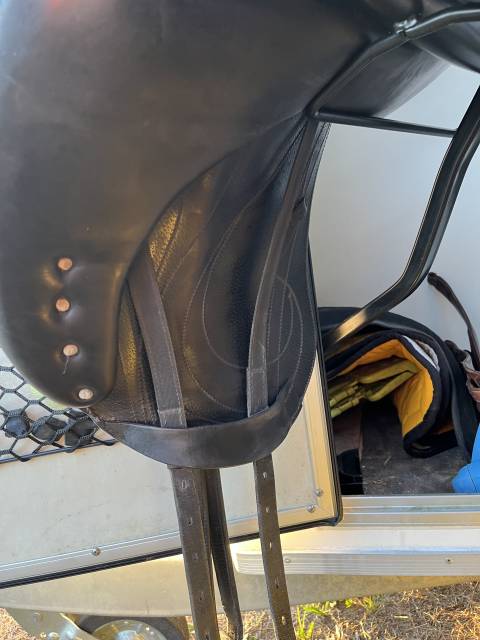 Sella da dressage Antarès  17.5" - 2010