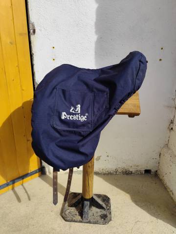 Sella da dressage Prestige Italia  18" - 2015