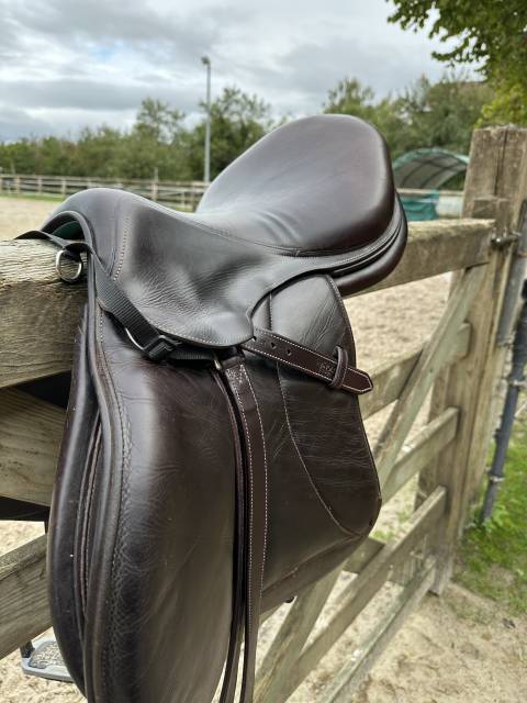 Sella mista Voltaire Design  17.5" - 2017