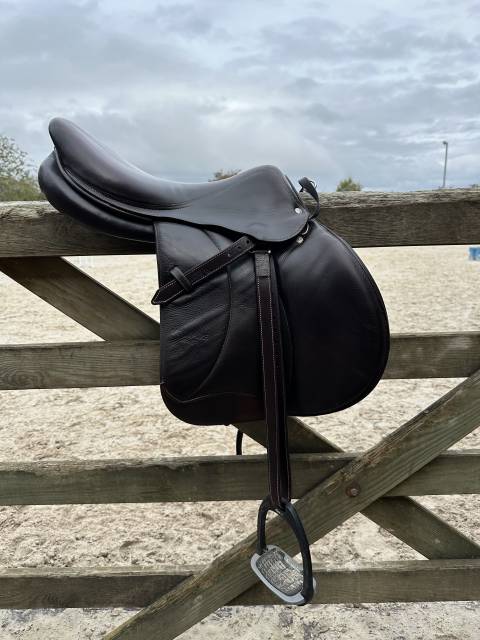 Sella mista Voltaire Design  17.5" - 2017