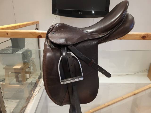 Sella mista Stubben  18" - 2018