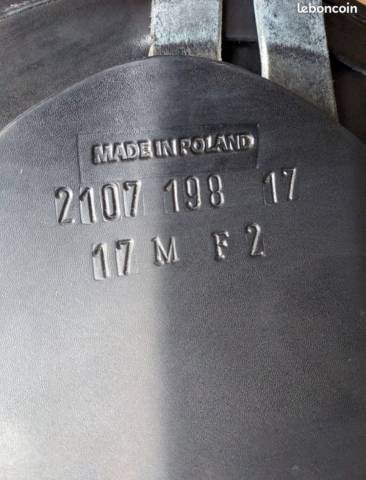 Sella da salto ostacoli Time Rider  17" - 2021