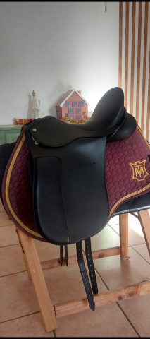 Sella da dressage Ludomar  17" - 2024