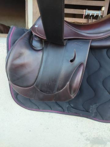 Sella da salto ostacoli Devoucoux  16.5" - 2020