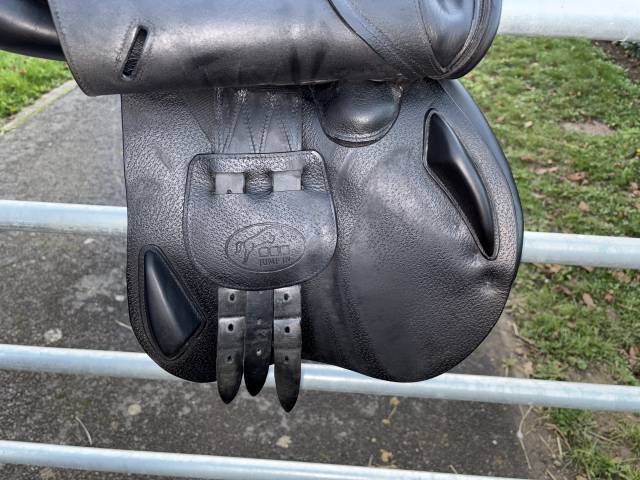 Sella mista Jump in SP 2 17.5" - 2023