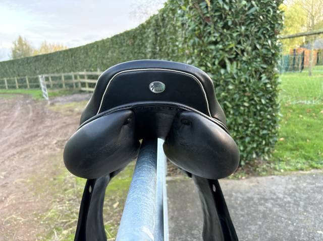 Sella mista Jump in SP 2 17.5" - 2023