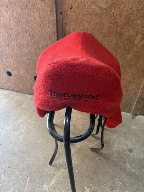 Sella da dressage Thorowgood  MDS  17.5" - 2021