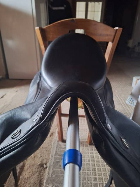 Sella da dressage Devoucoux  17.5" - 2020