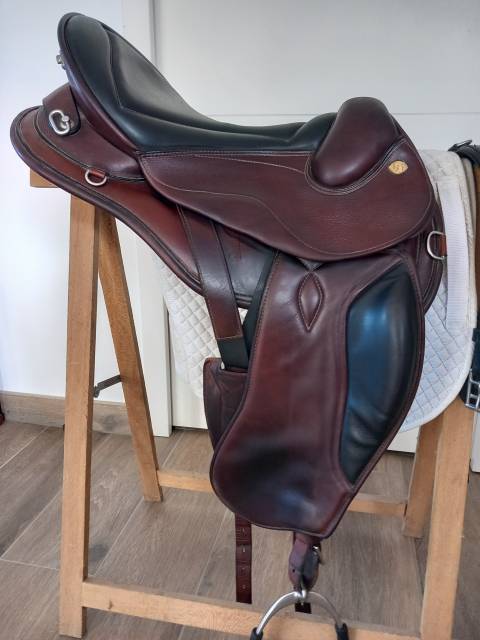 Sella da trekking Prestige Italia  17" - 2018