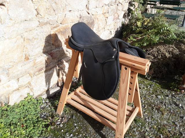 Sella da salto ostacoli Wintec  16" - 2020