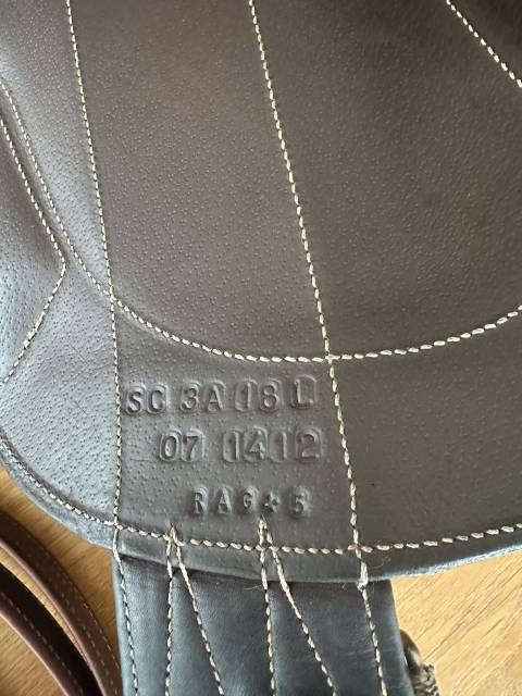 Sella da salto ostacoli Antarès  18" - 2007