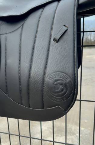 Sella da salto ostacoli Forestier  17.5" - 2022