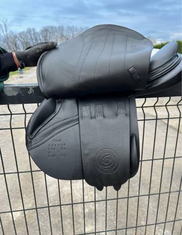 Sella da salto ostacoli Forestier  17.5" - 2022