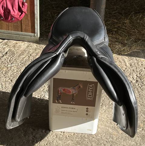 Sella da salto ostacoli  Flex on S jump 03 17" - 2024