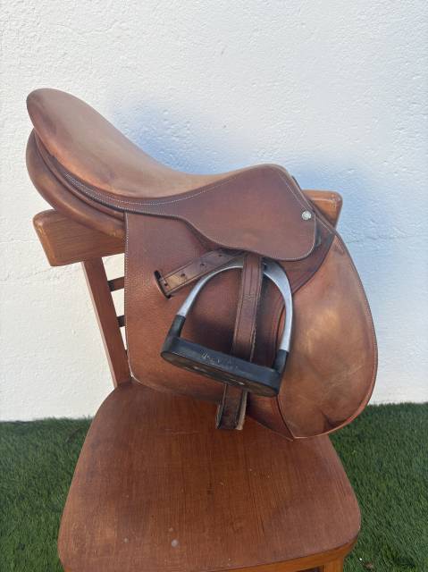 Sella da salto ostacoli Butet  16" - 2006