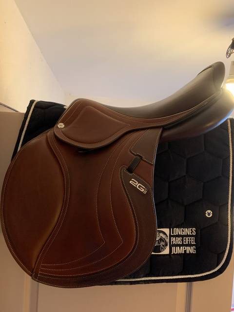 Sella da salto ostacoli CWD  18" - 2020