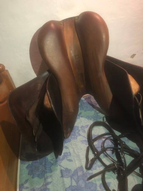 Sella da salto ostacoli Devoucoux Biarritz 18" - 2020