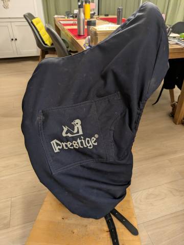 Sella da dressage Prestige Italia  17" - 2016