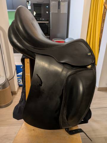 Sella da dressage Prestige Italia  17" - 2016