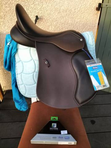 Sella mista Wintec  17" - 2025