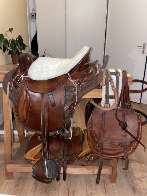 Sella da trekking Guichard Montsegur 17.5" - 2000