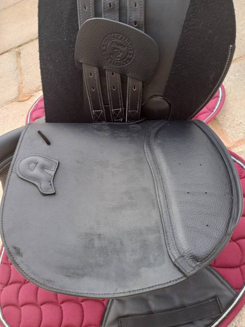 Sella mista Privilège Equitation  17" - 2025