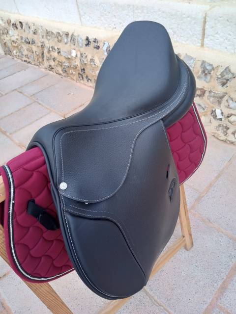Sella mista Privilège Equitation  17" - 2025