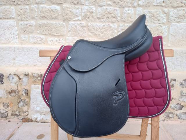 Sella mista Privilège Equitation  17" - 2025