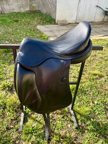 Sella da dressage CWD  18" - 2022