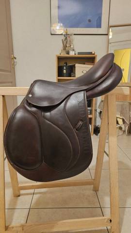 Sella da salto ostacoli Devoucoux BIARRITZ K 17.5" - 2022