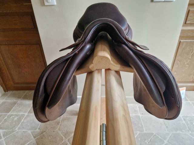 Sella da salto ostacoli Meyer  17" - 2019