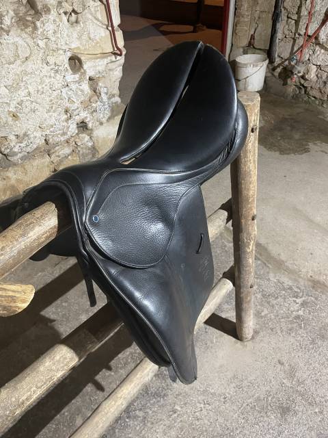Sella da dressage Stubben  17.5" - 2020