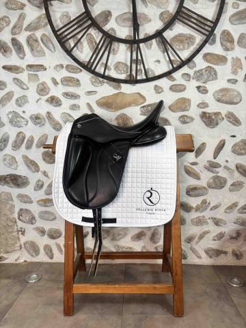 Sella da dressage Zaldi  17" - 2023