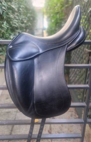 Sella da dressage Childeric  17" - 2015