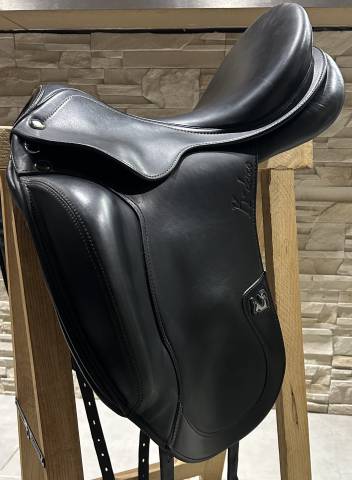 Sella da dressage Prestige Italia  17.5" - 2017
