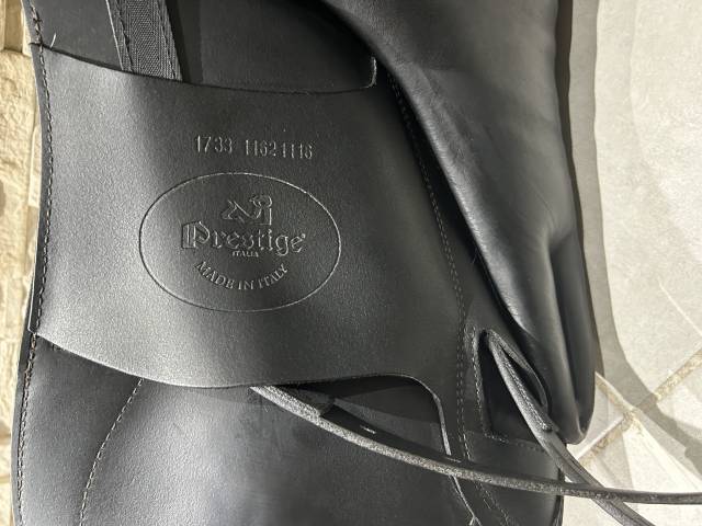 Sella da dressage Prestige Italia  17.5" - 2017