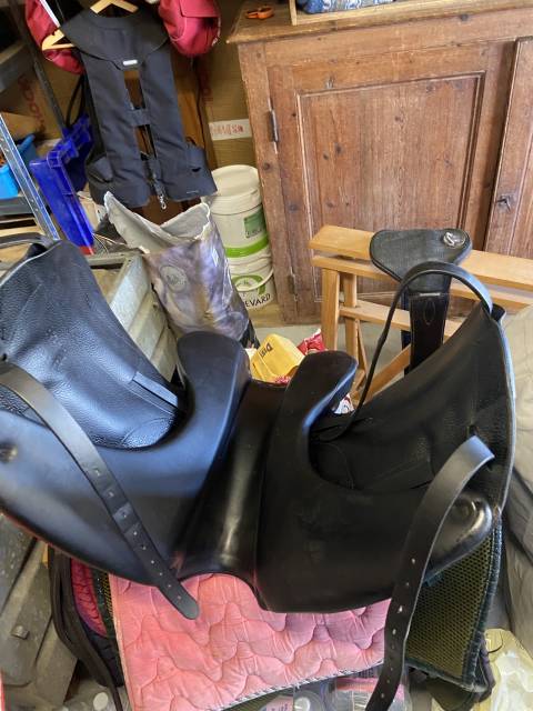 Sella da dressage Forestier  17.5" - 2018