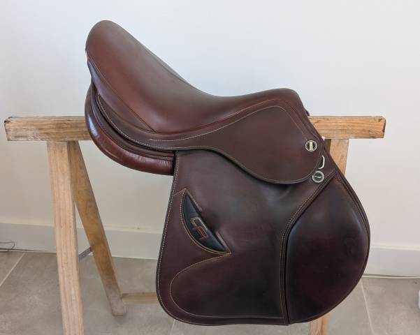 Sella da salto ostacoli Erreplus CA 17" - 2017