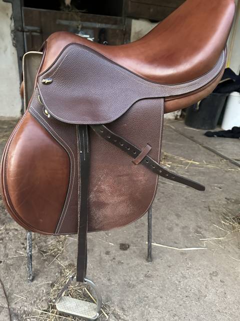 Sella mista Eric Thomas  17" - 2020