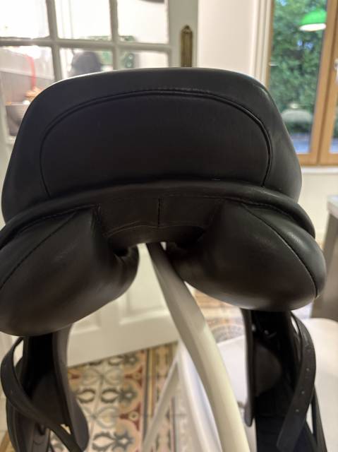 Sella mista  Selle de Sat Horses Sopran Gullet Change   17" - 2025